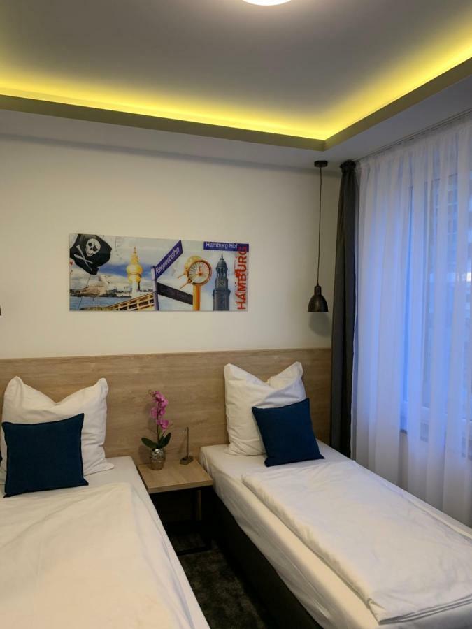 Hotel Dias بينهبرغ المظهر الخارجي الصورة