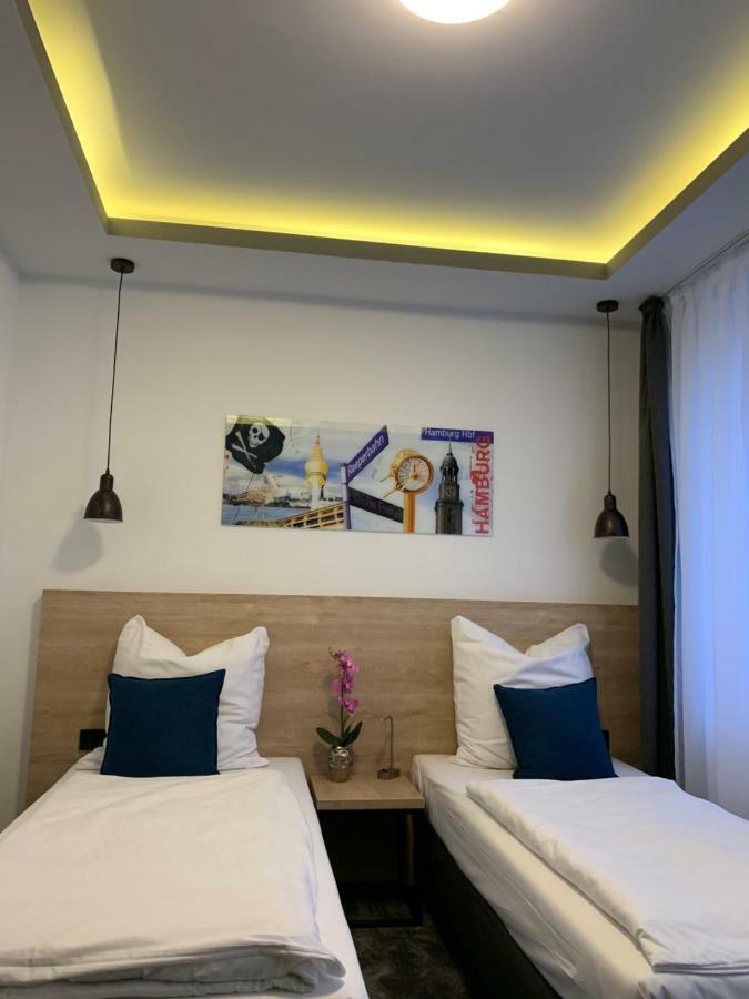 Hotel Dias بينهبرغ المظهر الخارجي الصورة