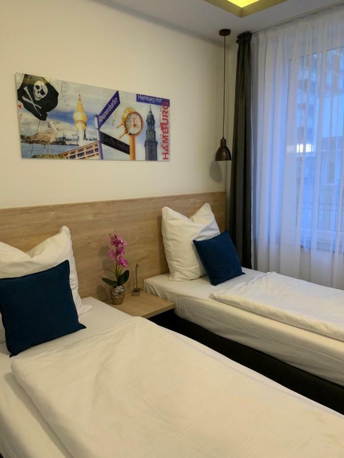 Hotel Dias بينهبرغ المظهر الخارجي الصورة